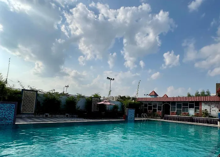 Hotel Sparkle Inn